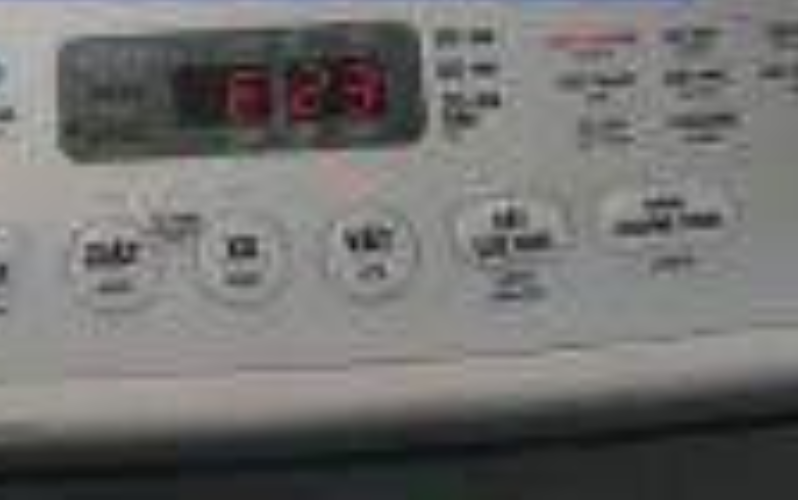 ma-loi-e23-may-giat-toshiba